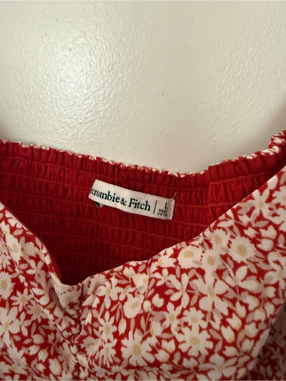 Abercrombie & Fitch Red Floral Puff-Sleeve Sweetheart Neck Blouse